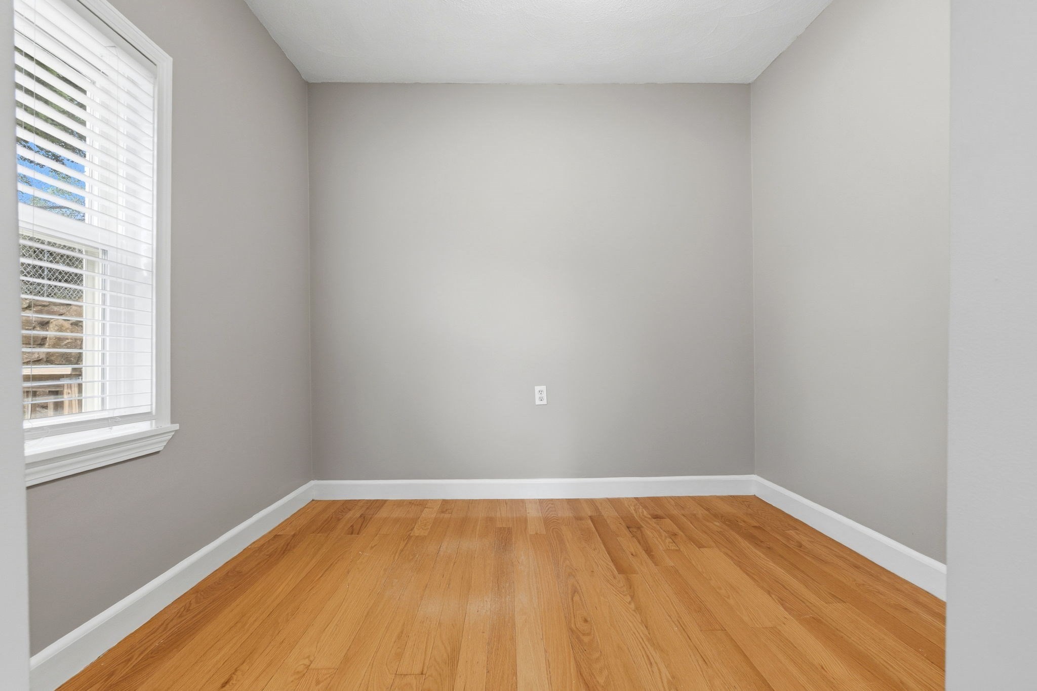 20 Otis St, Wakefield, MA 01880 - Image 11