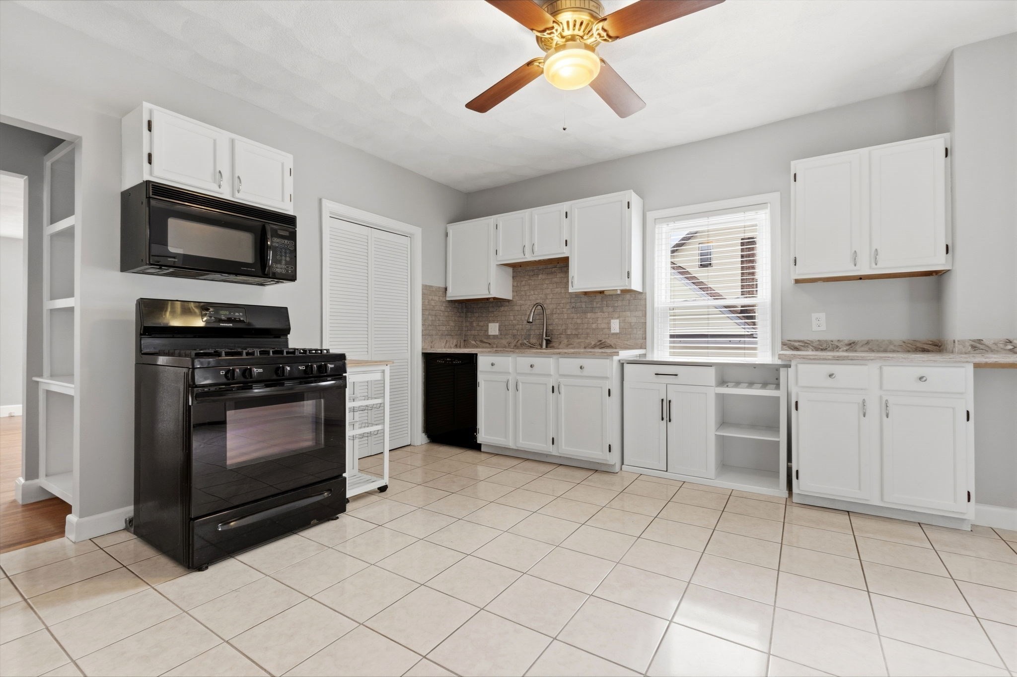 20 Otis St, Wakefield, MA 01880 - Image 7