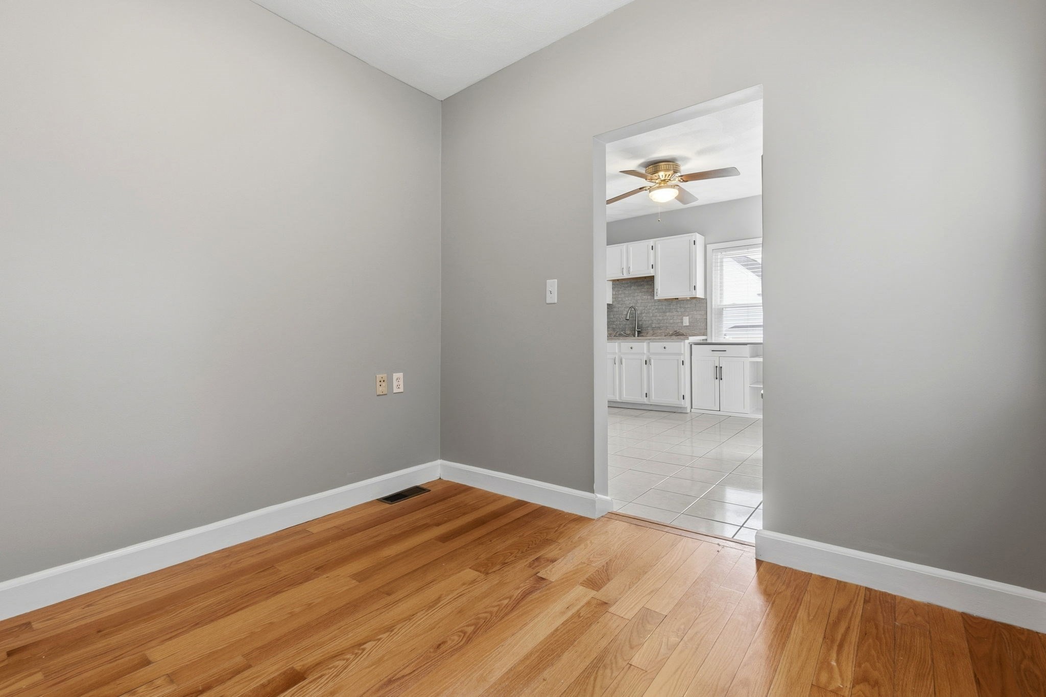 20 Otis St, Wakefield, MA 01880 - Image 10