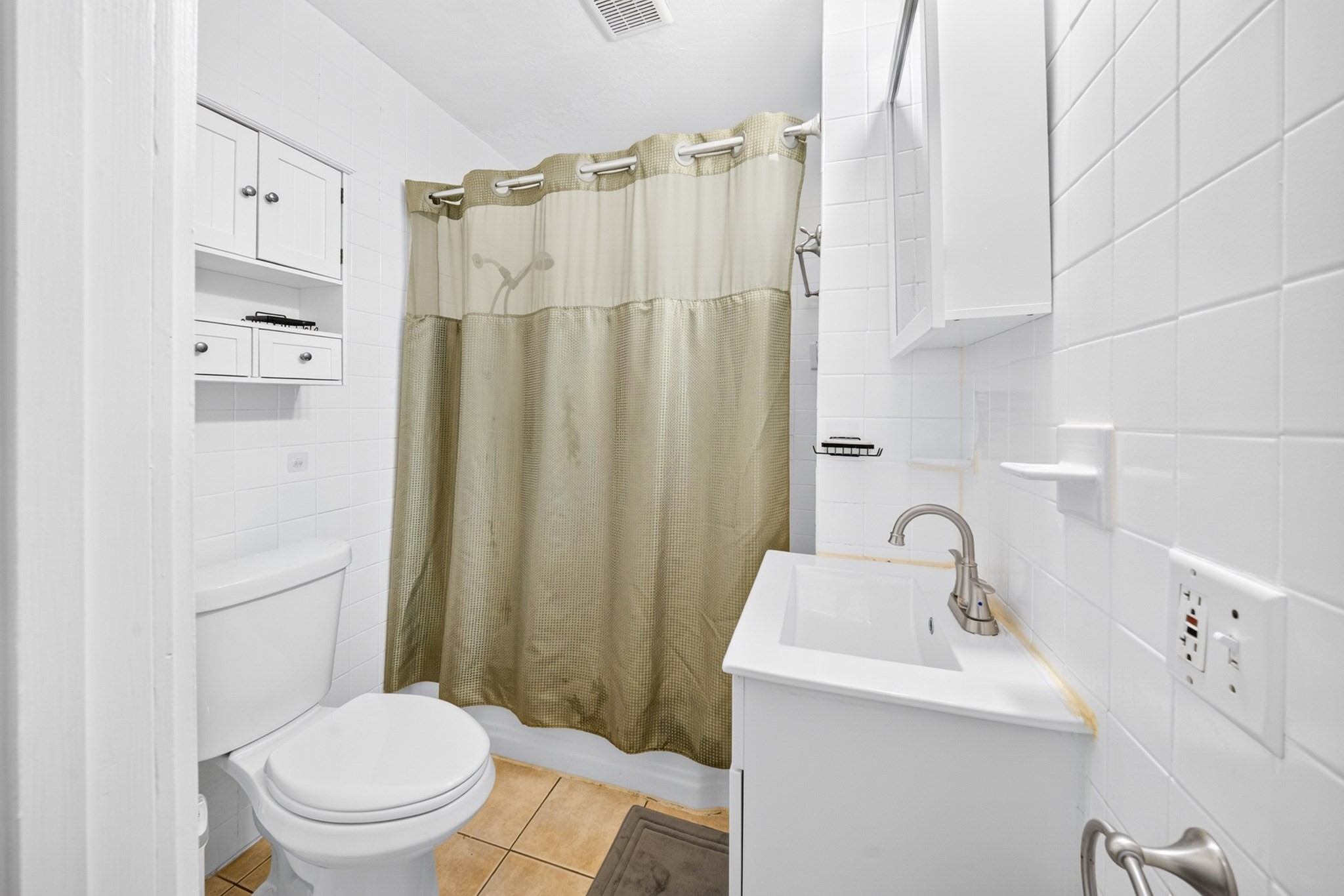 38 Catawba St, Roxbury, Boston, MA 02119 - Image 17