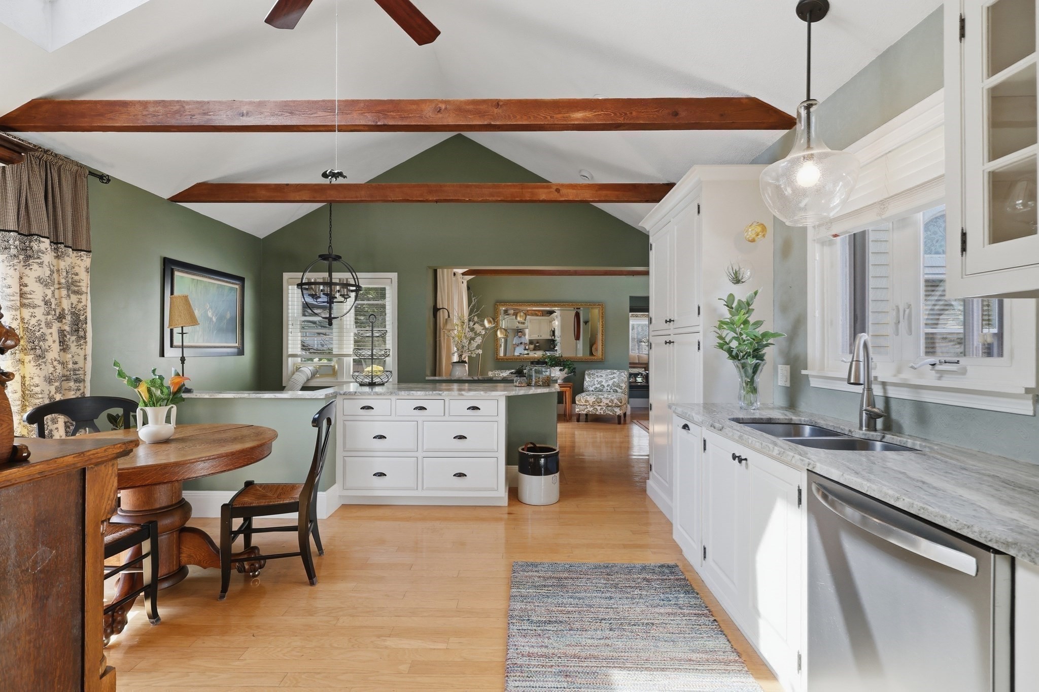 10 Spruce St. Unit B, Danvers, MA 01923