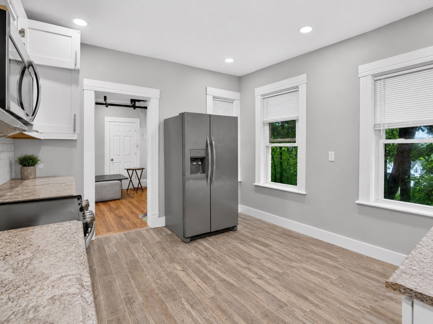 8 Jay St, Fitchburg, MA 01420 - Image 12