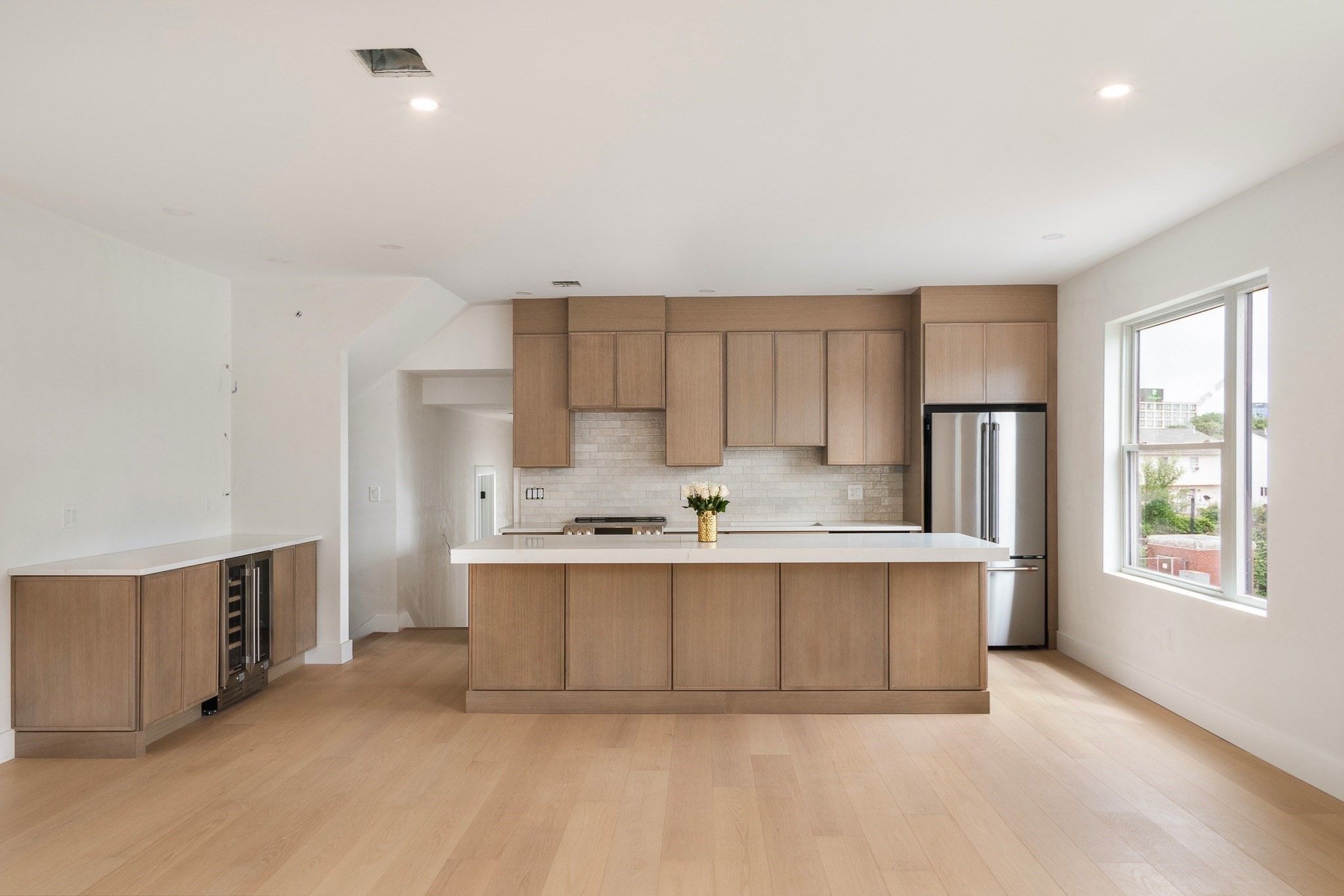 60 Franklin St Unit 2, Somerville, MA 02145