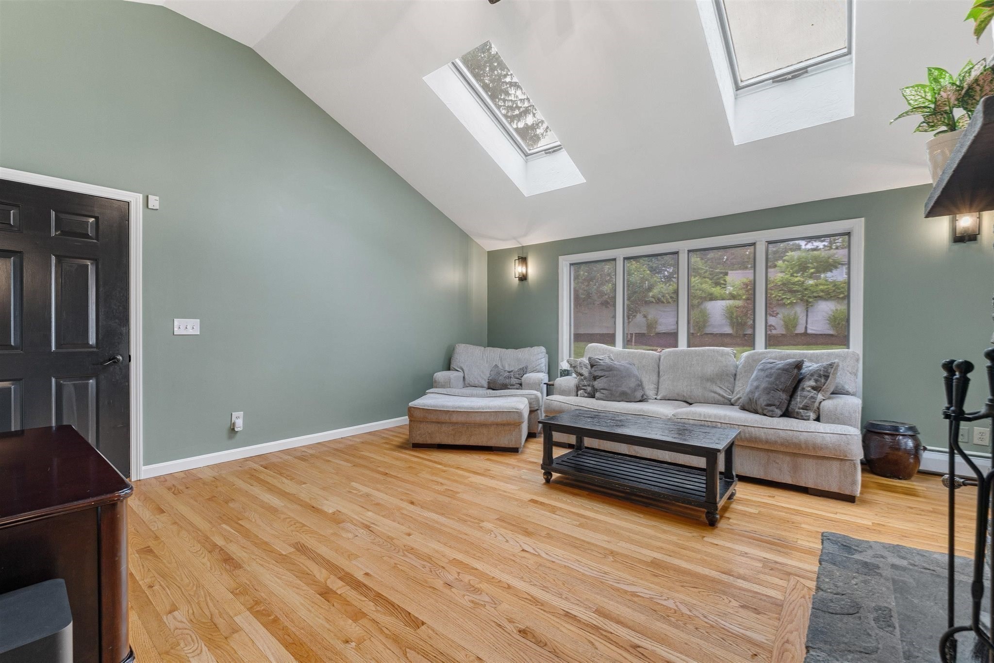 488 Pleasant St, Leicester, MA 01524 - Image 2