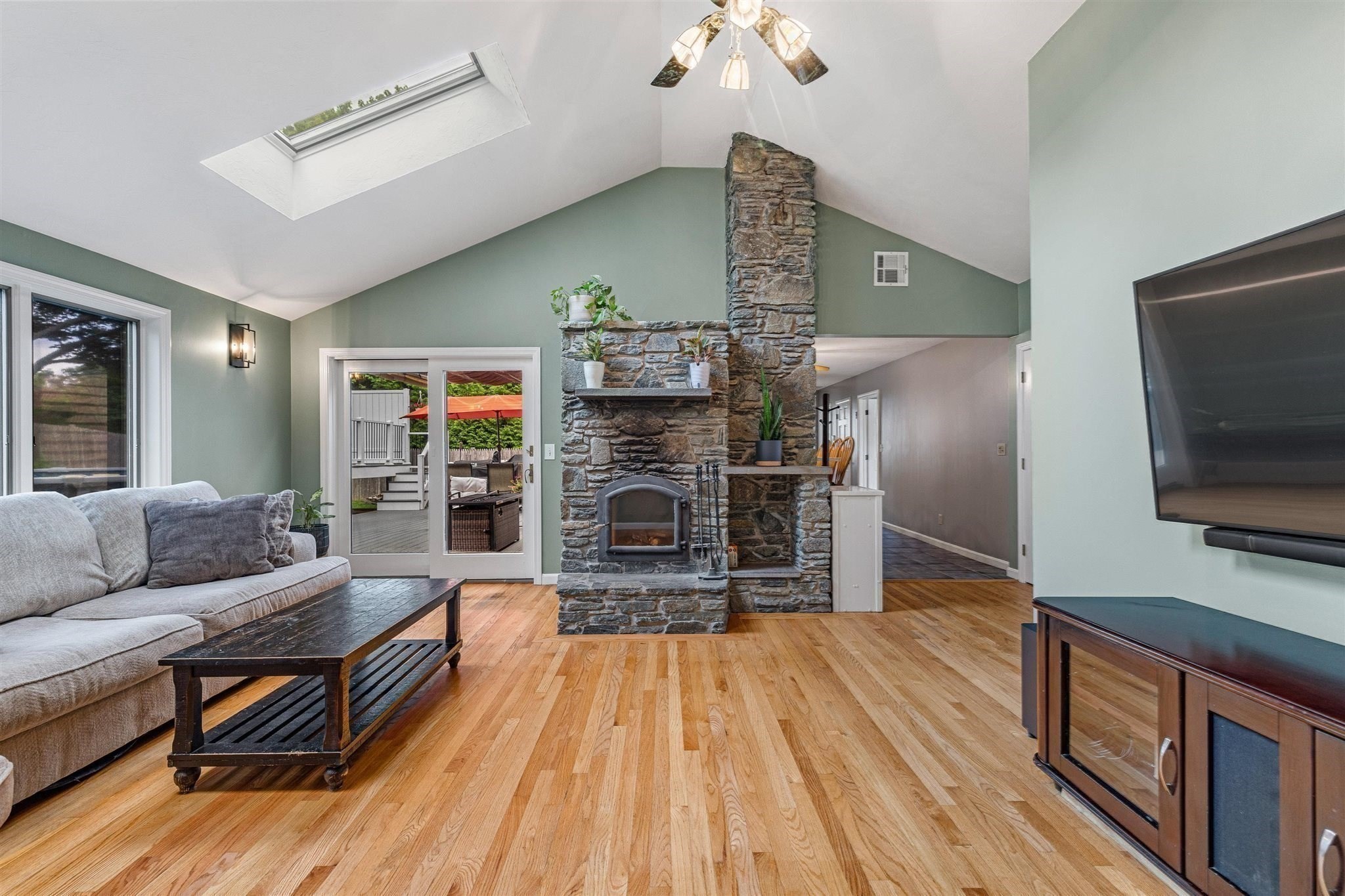 488 Pleasant St, Leicester, MA 01524 - Image 4