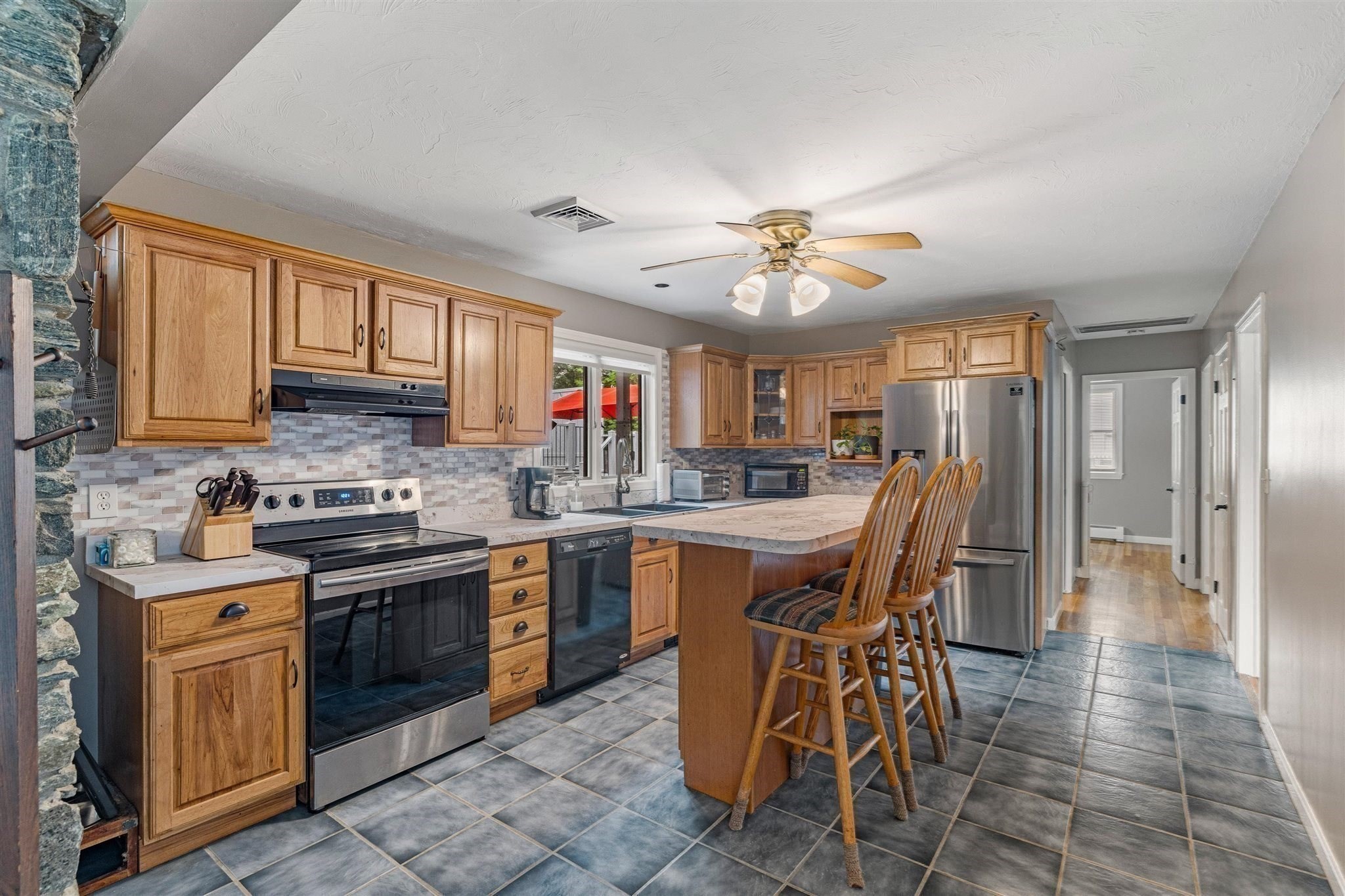 488 Pleasant St, Leicester, MA 01524 - Image 6