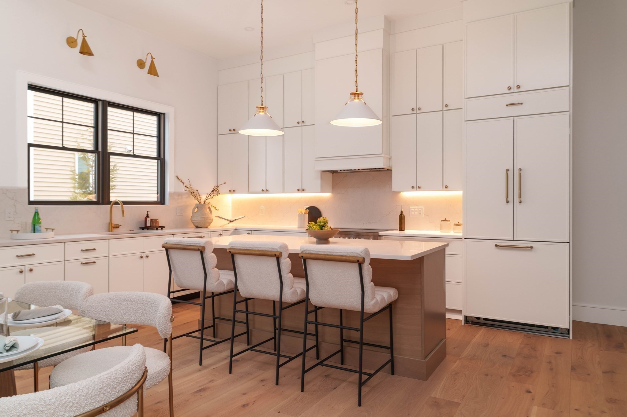 712 Watertown St Unit 712, Newton, MA 02460