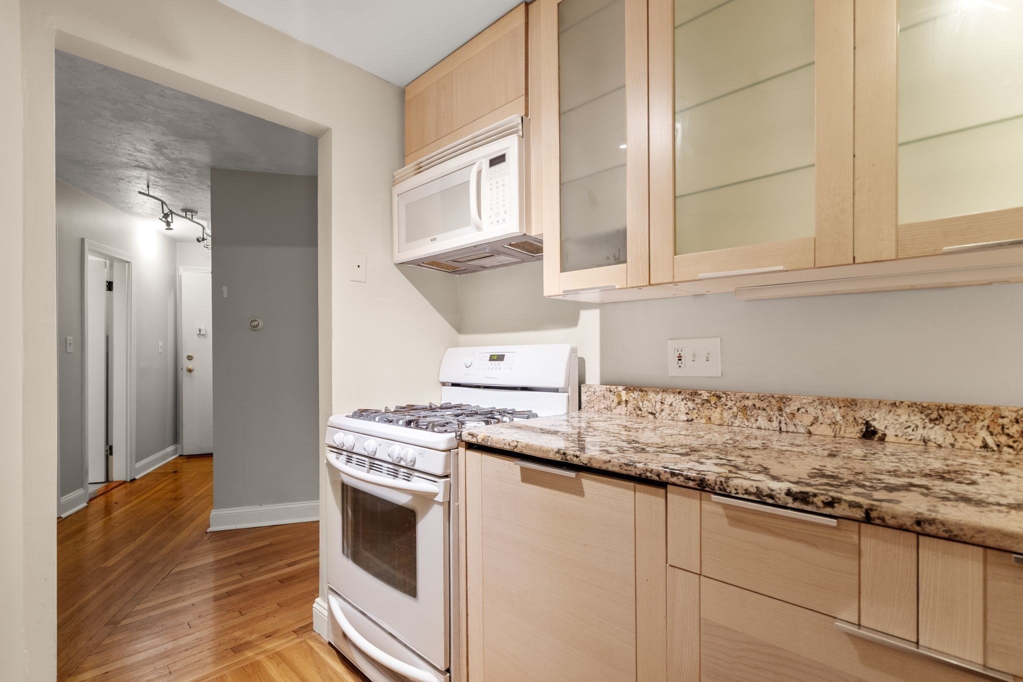 27 Saint Stephen St Unit 27-6, Symphony, Boston, MA 02115 - Image 5