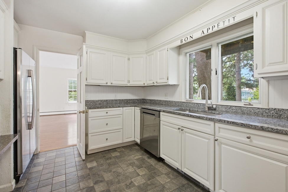 31 Ober St, Beverly, MA Image 6