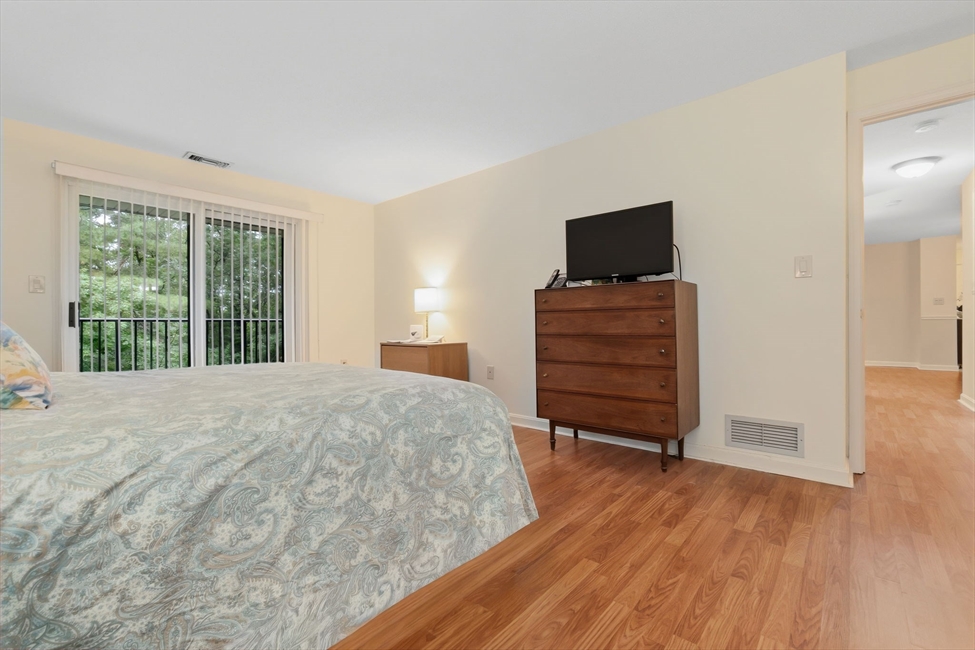 9 Ledgewood Way, Peabody, MA Image 13