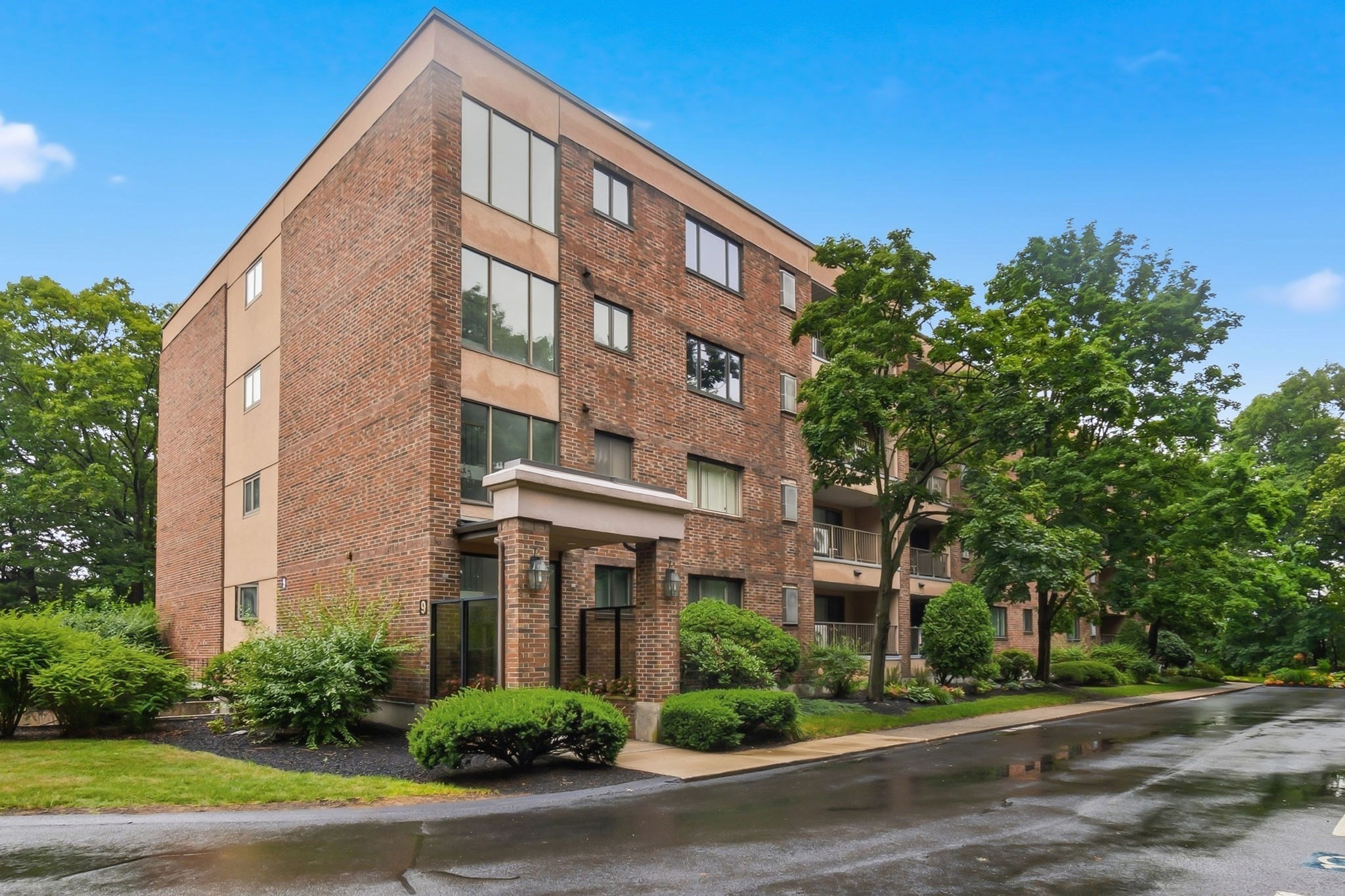 9 Ledgewood Way Unit 22, Peabody, MA 01960 - Image 20