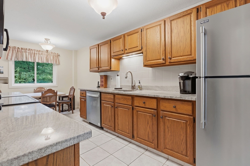 9 Ledgewood Way, Peabody, MA Image 7