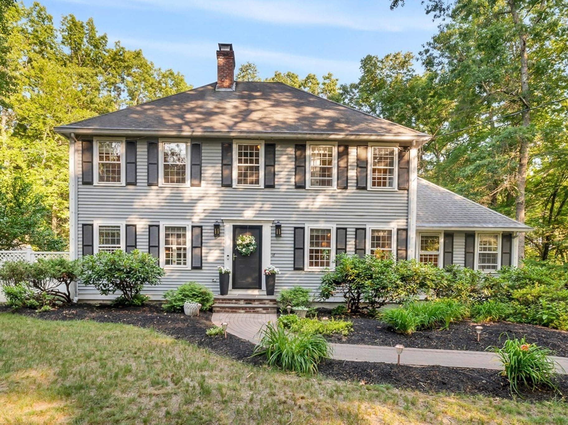 18 Acorn Path, Groton, MA 01450
