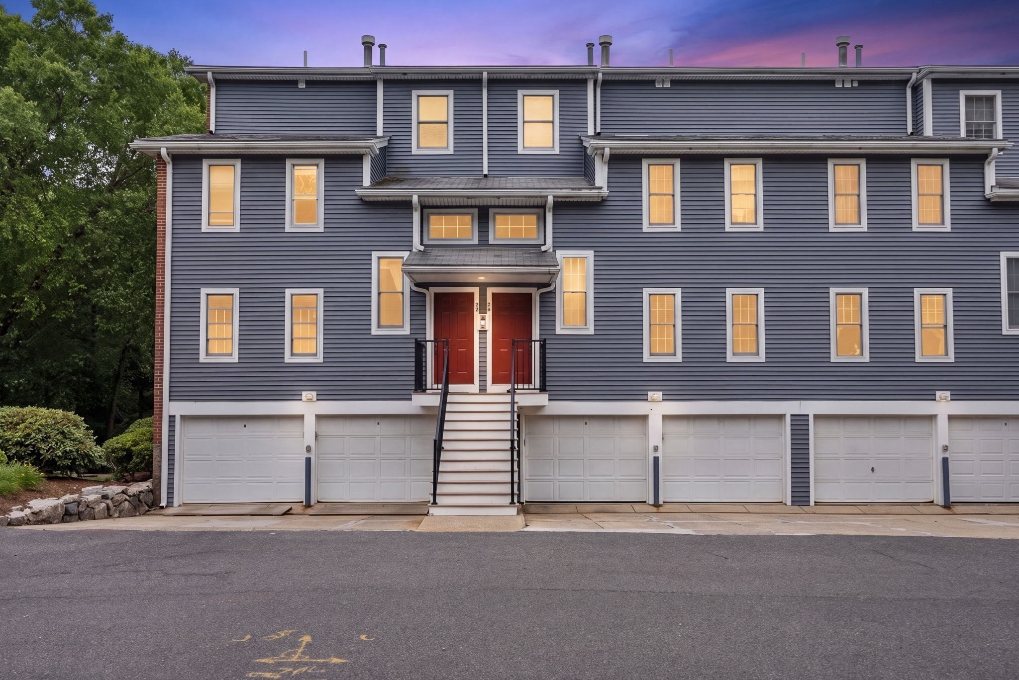 24 N Stone Mill Dr Unit 1112, Dedham, MA 02026