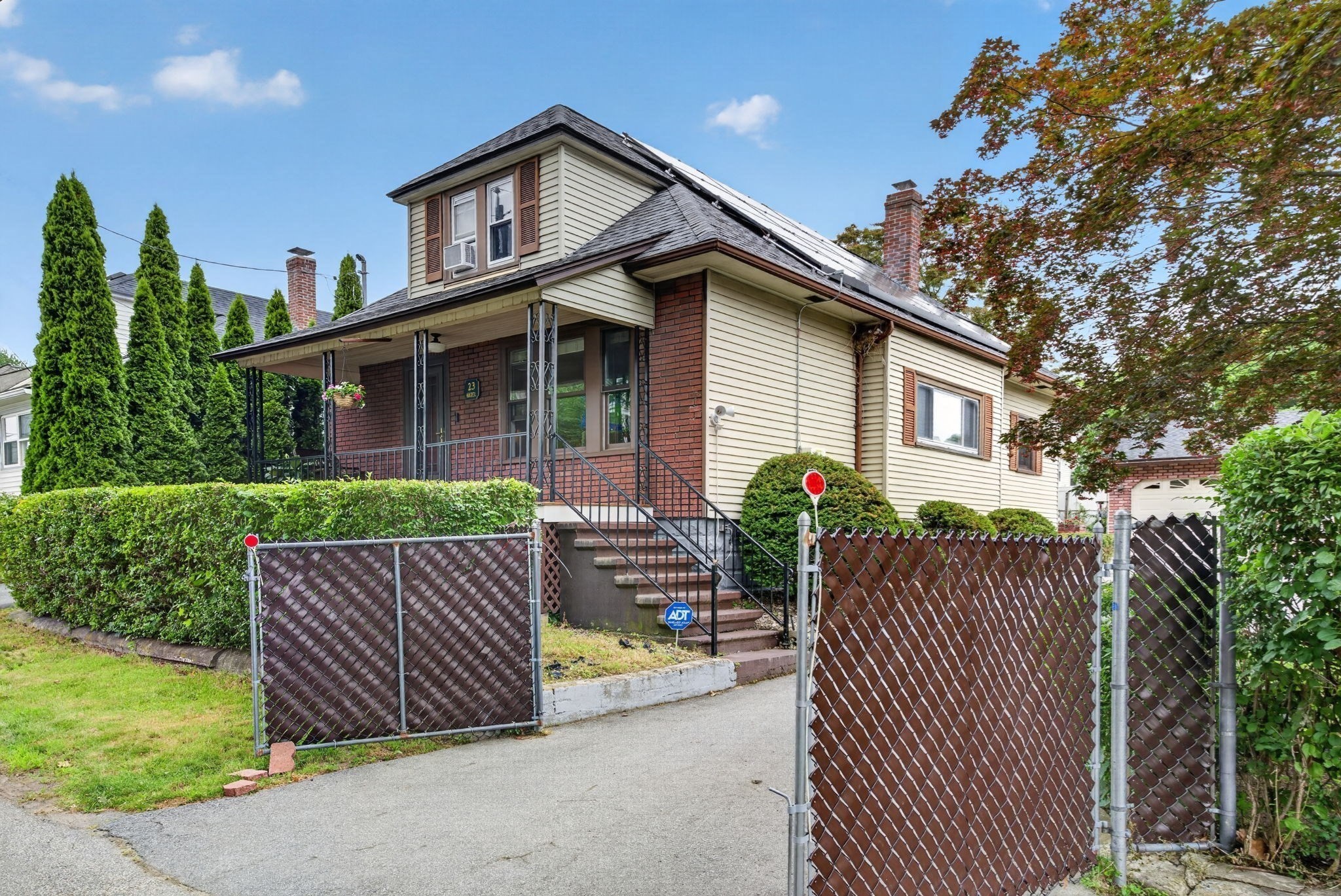 23 Hazel St, Methuen, MA 01844