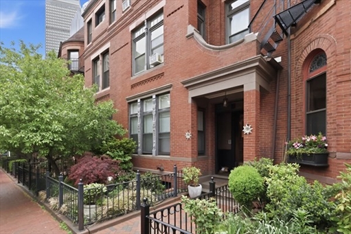 241 West Newton Street, Apt 3