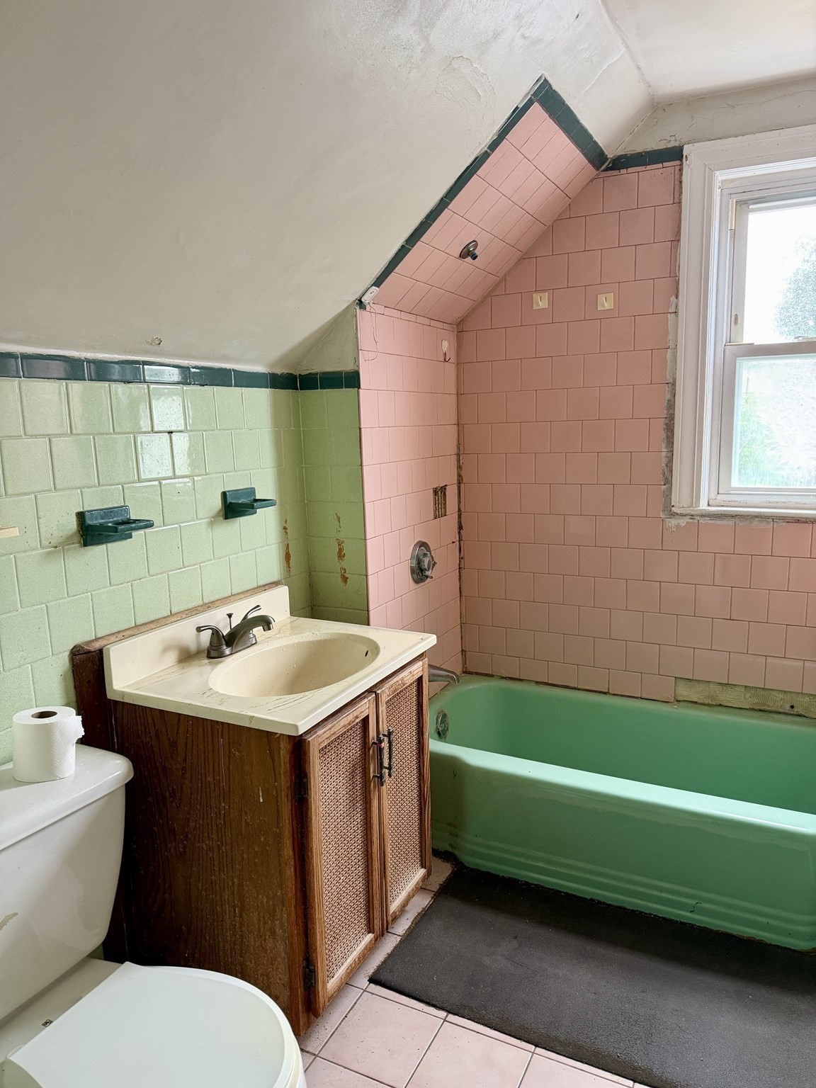 27 Clarendon St, Quincy, MA 02169 - Image 6