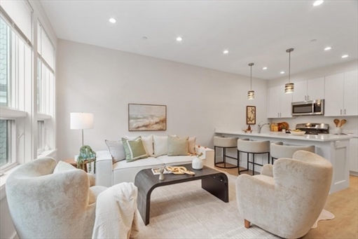 1246 Broadway, Apt 2