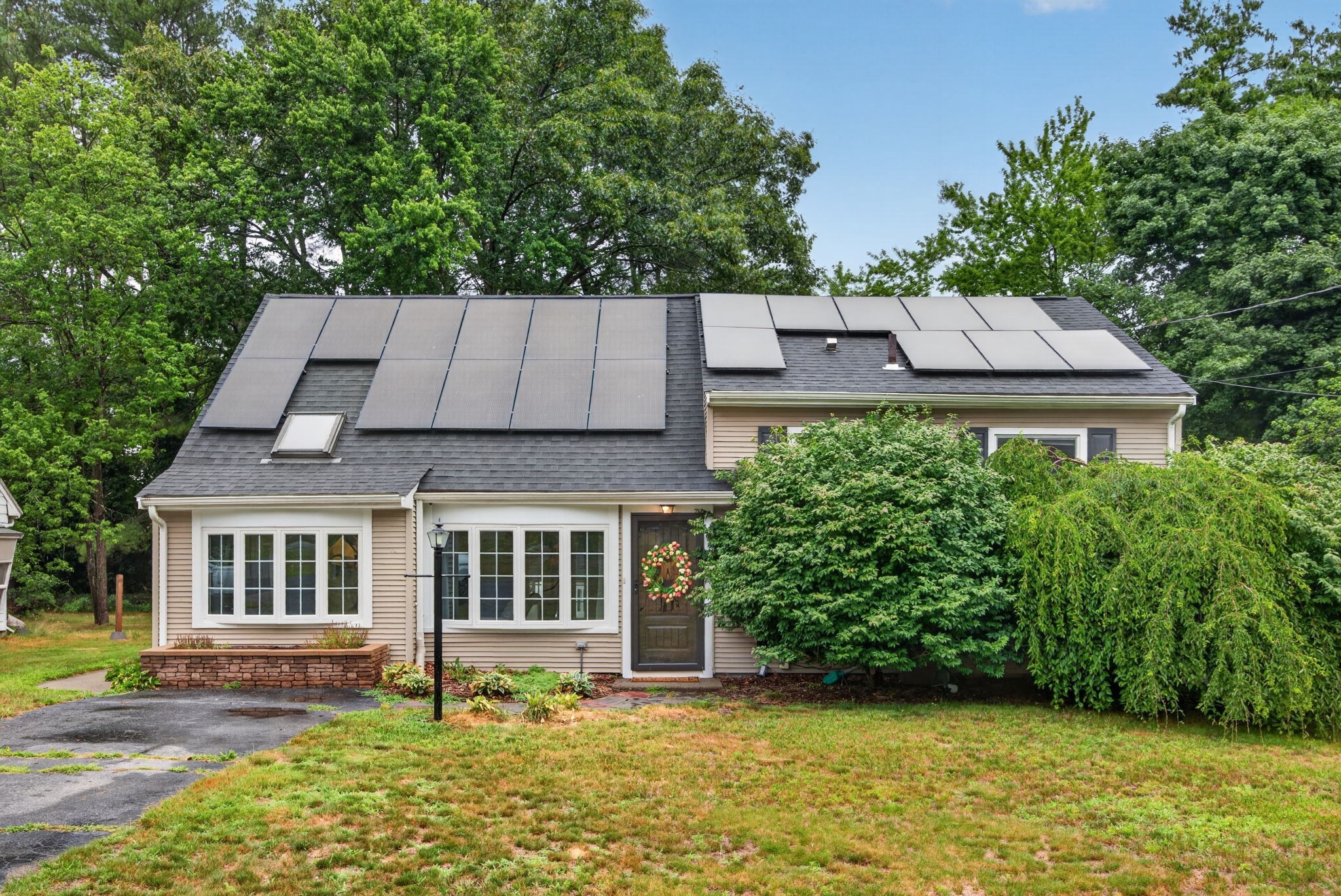 769 Potter Rd, Framingham, MA 01701