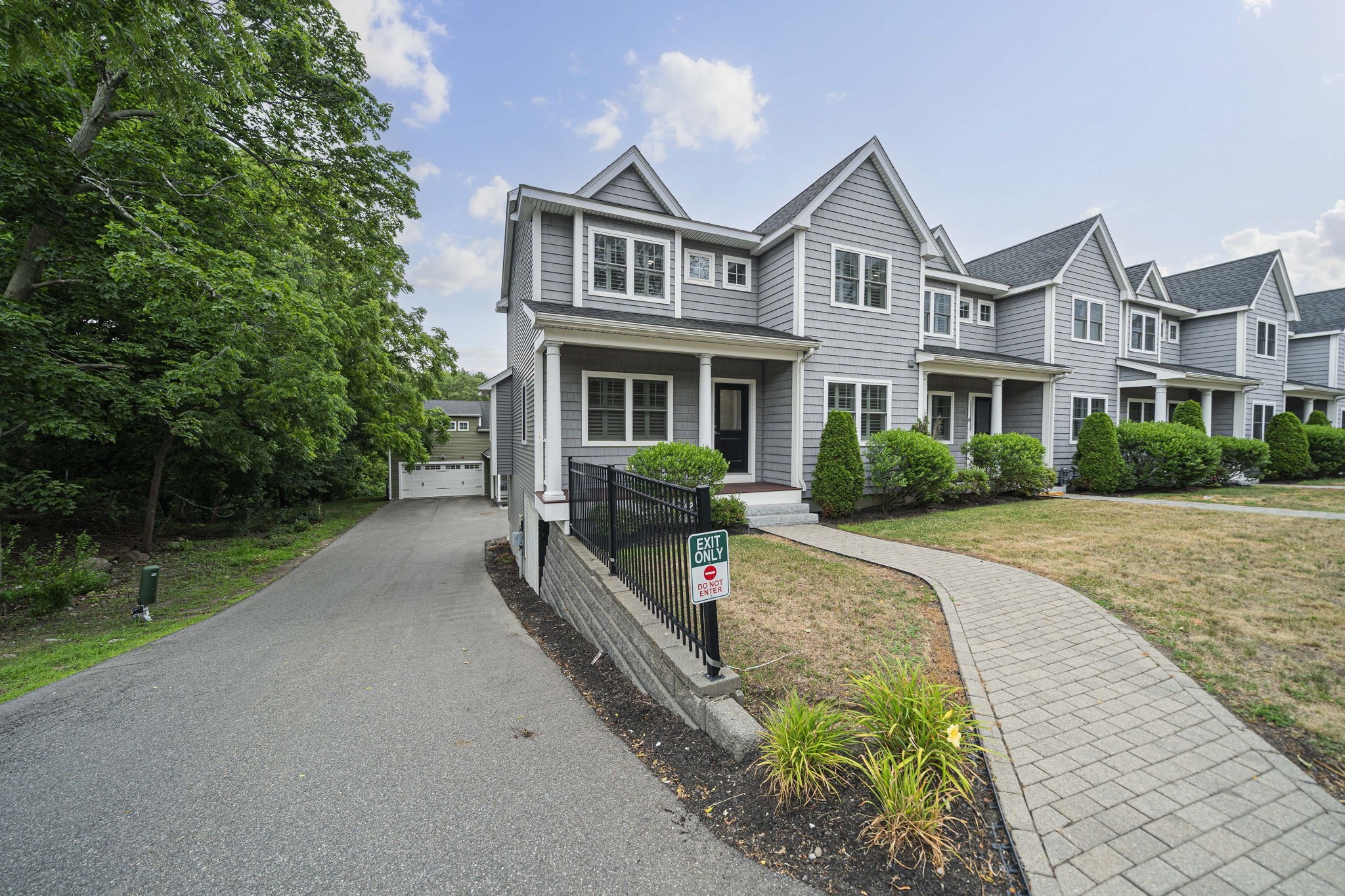 205 Elm St Unit 9, Braintree, MA 02184 - Image 2
