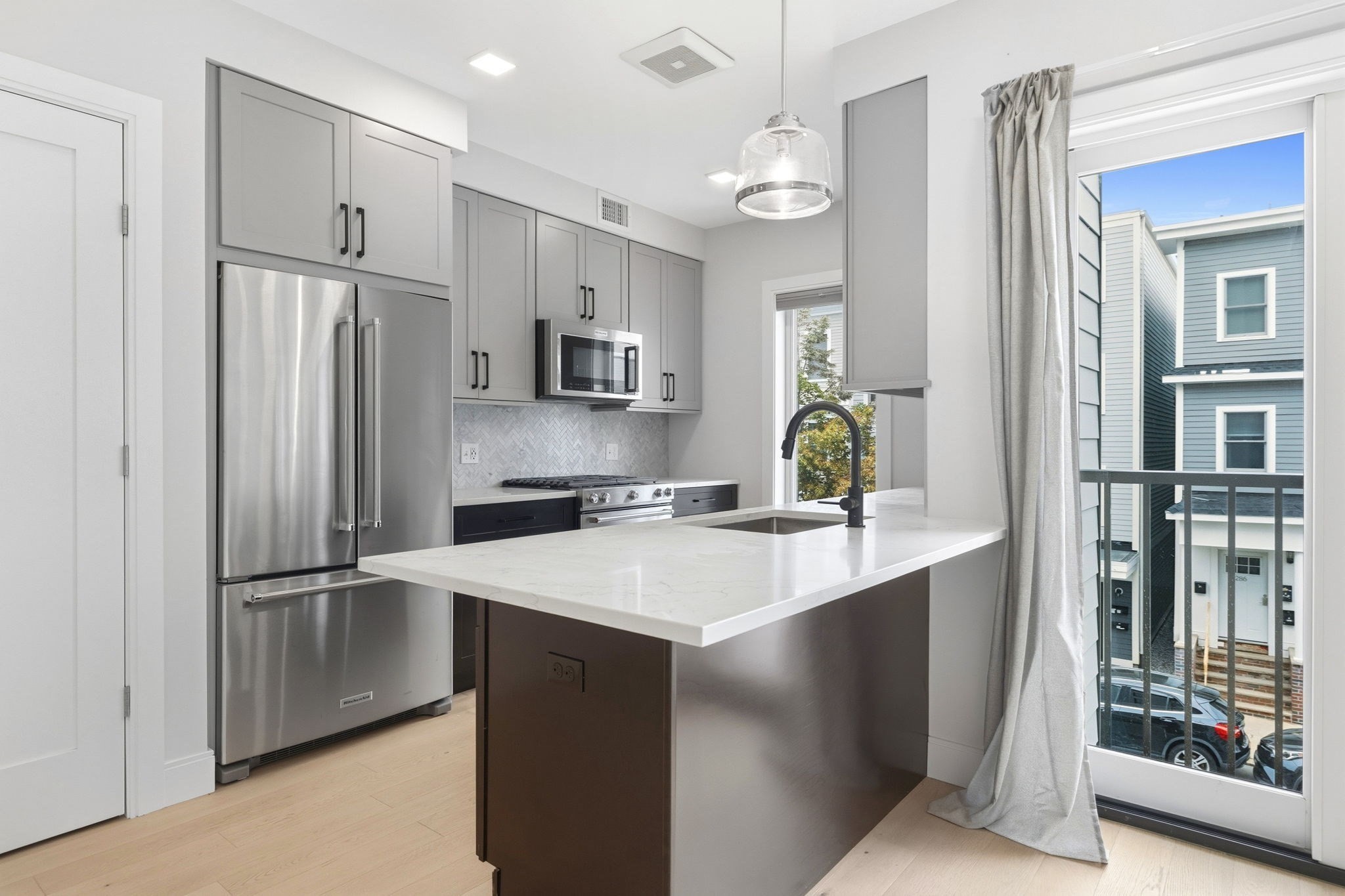 287 Maverick St Unit U202, East Boston, Boston, MA 02128 - Image 5
