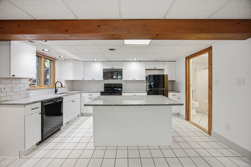 111 Rocky Pond Rd, Plymouth, MA Image 24