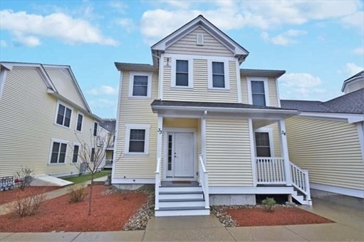 855 Main, Apt 33