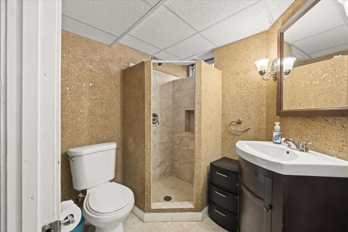 2118 Riverside Ave, Somerset, MA 02726 - Image 30