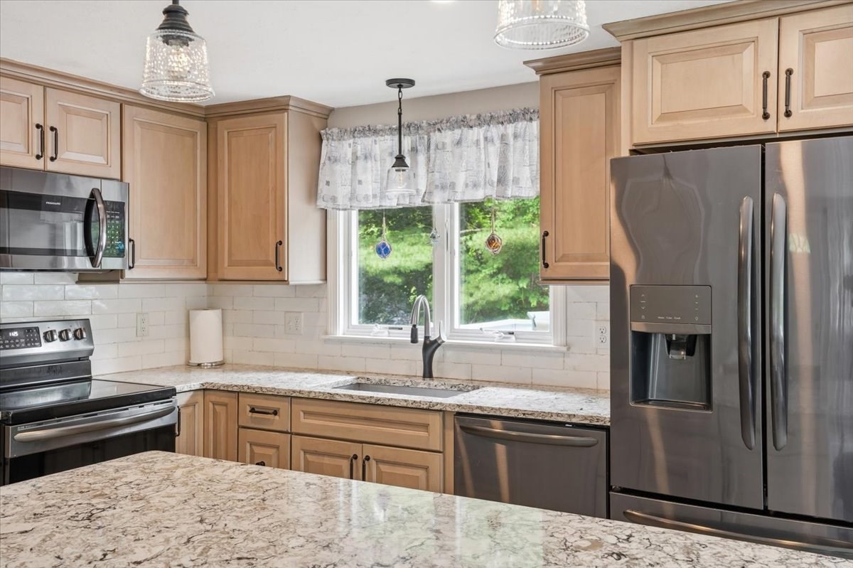 173 Bourne Rd, Plymouth, MA 02360 - Image 9