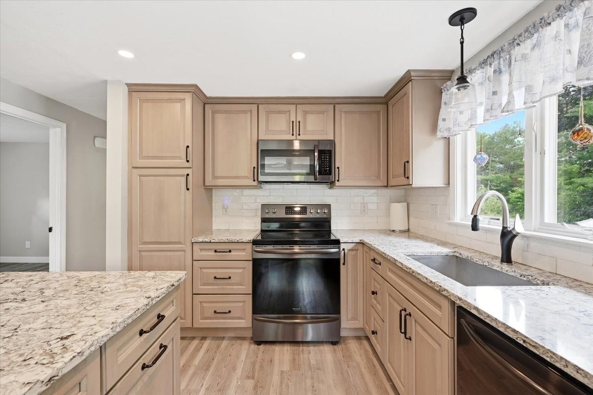 173 Bourne Rd, Plymouth, MA 02360 - Image 10