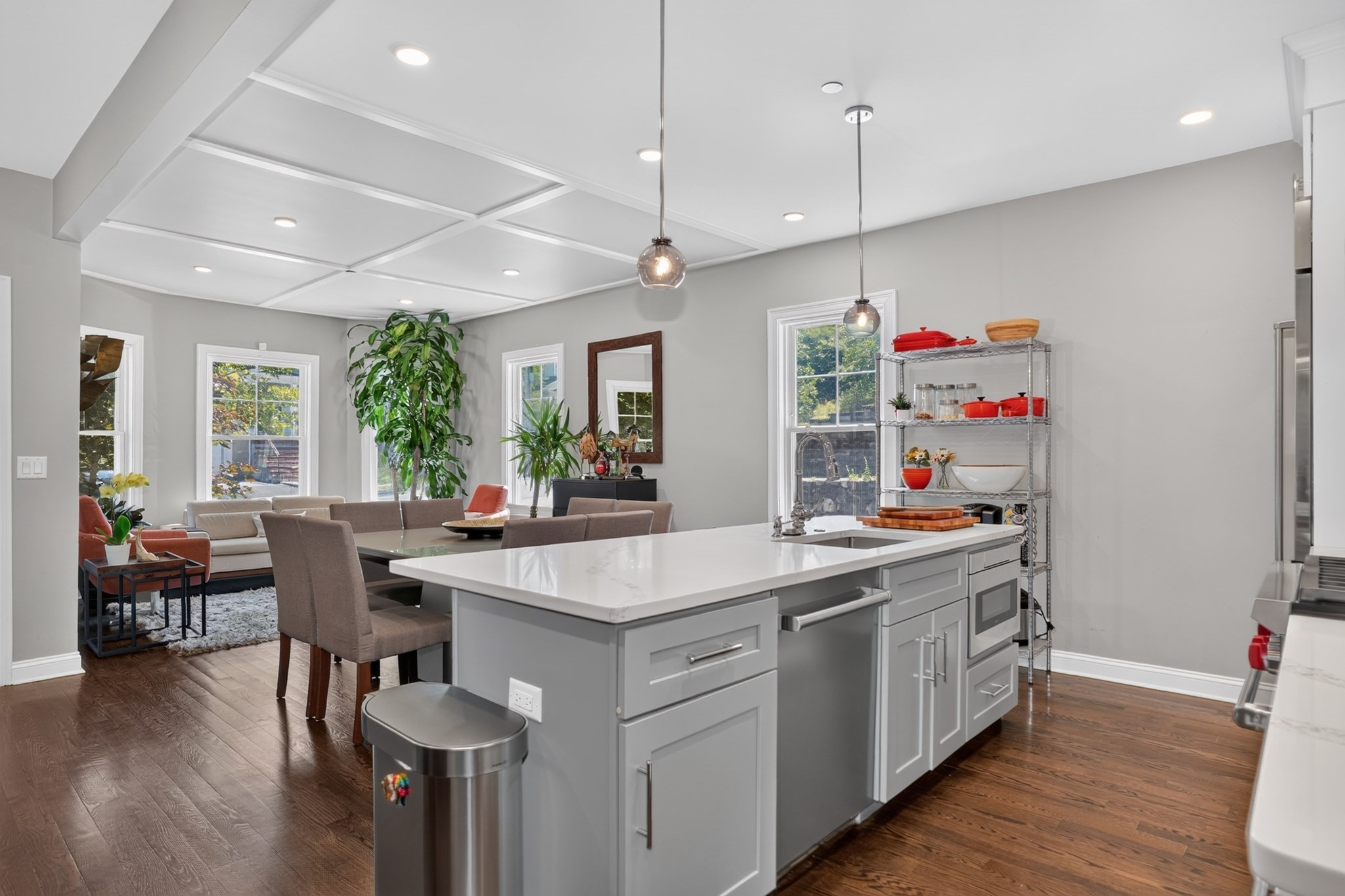 113 White St Unit 1, Belmont, MA 02478