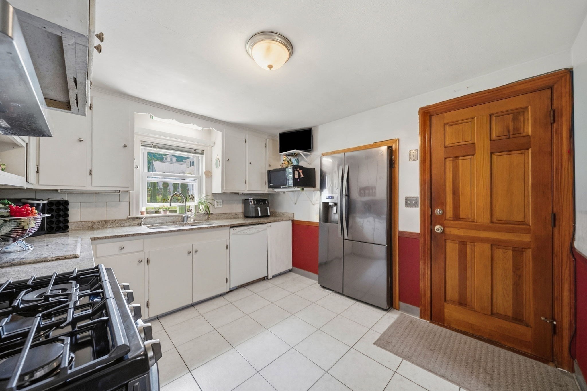 656 Bolton St, Marlborough, MA 01752 - Image 20