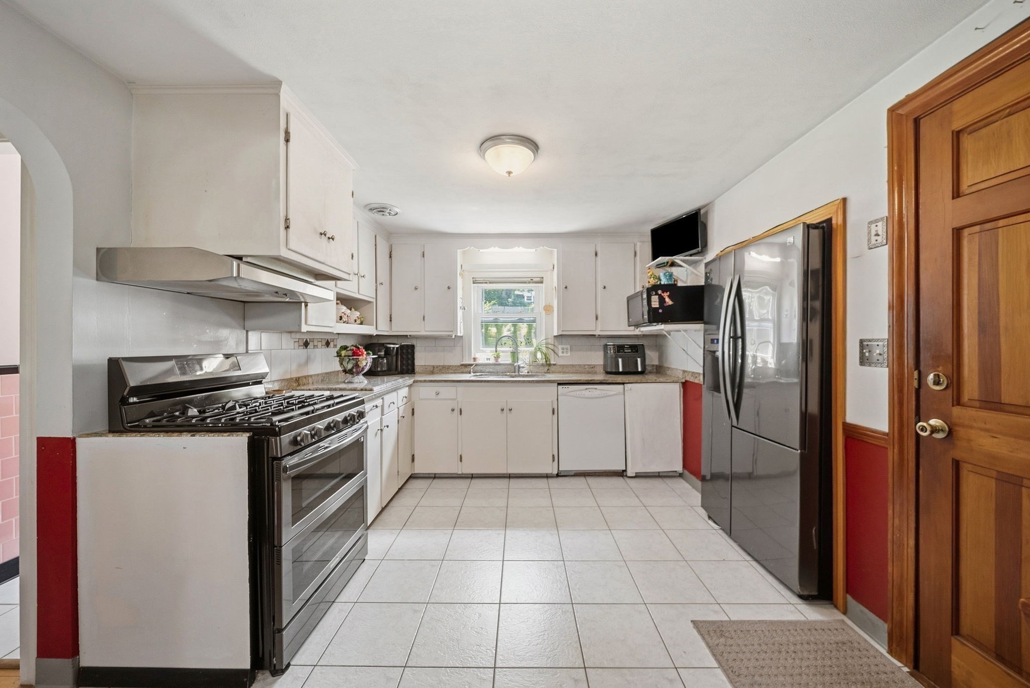 656 Bolton St, Marlborough, MA 01752 - Image 21