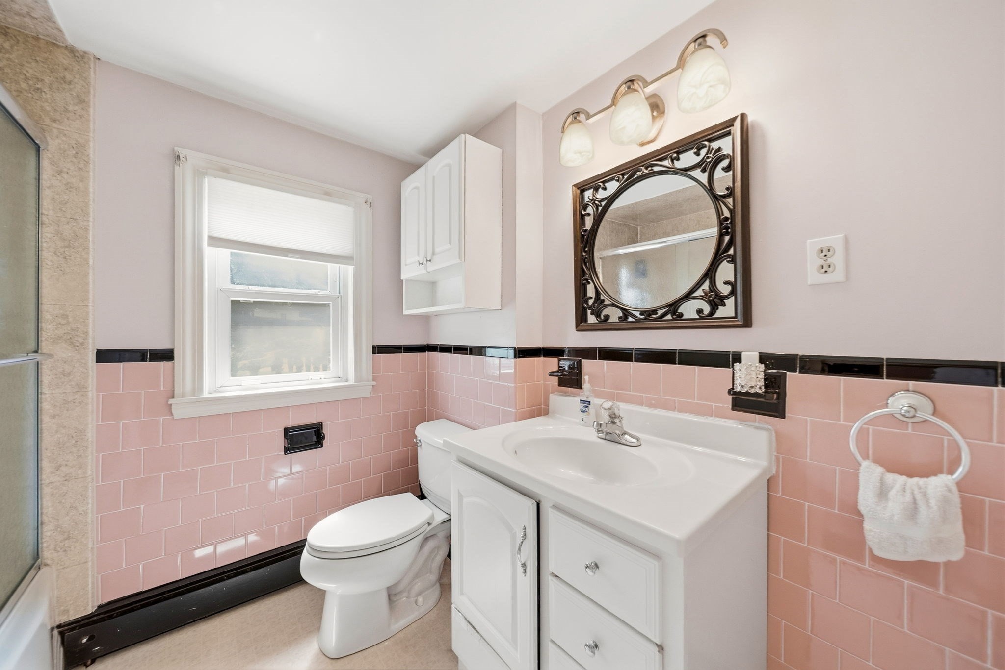 656 Bolton St, Marlborough, MA 01752 - Image 26