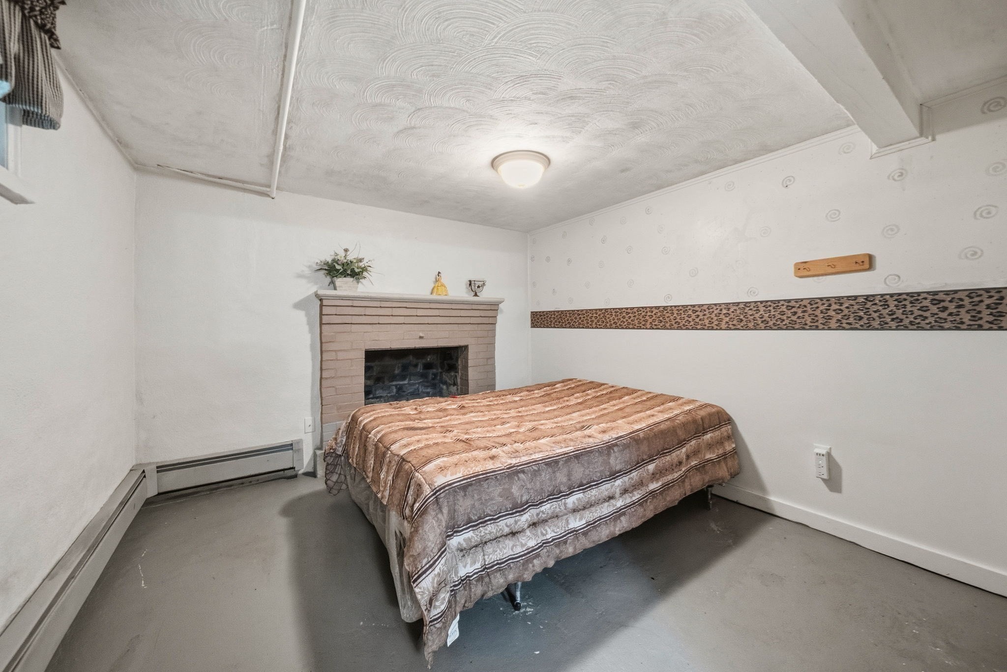 656 Bolton St, Marlborough, MA 01752 - Image 28