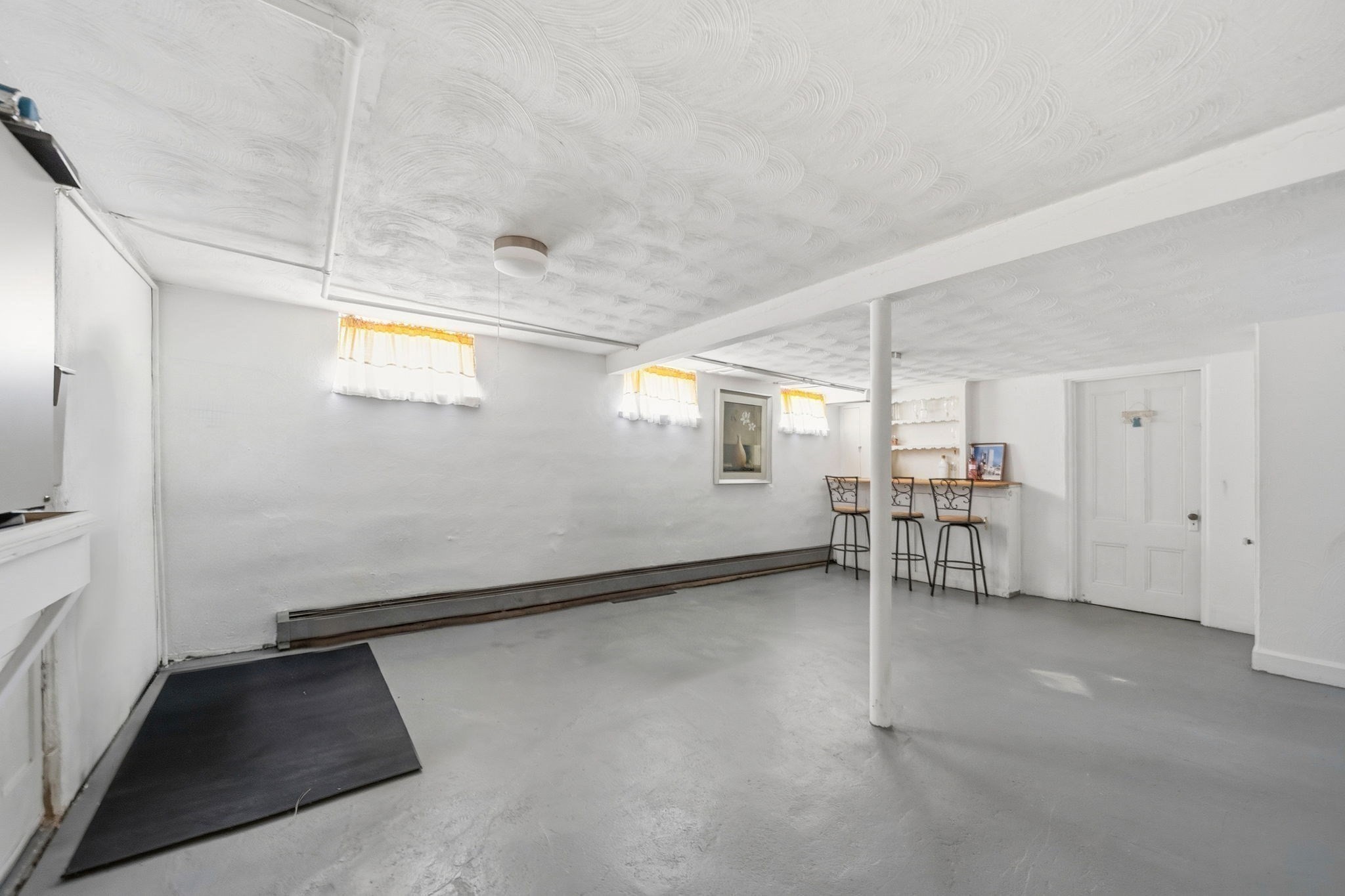 656 Bolton St, Marlborough, MA 01752 - Image 31