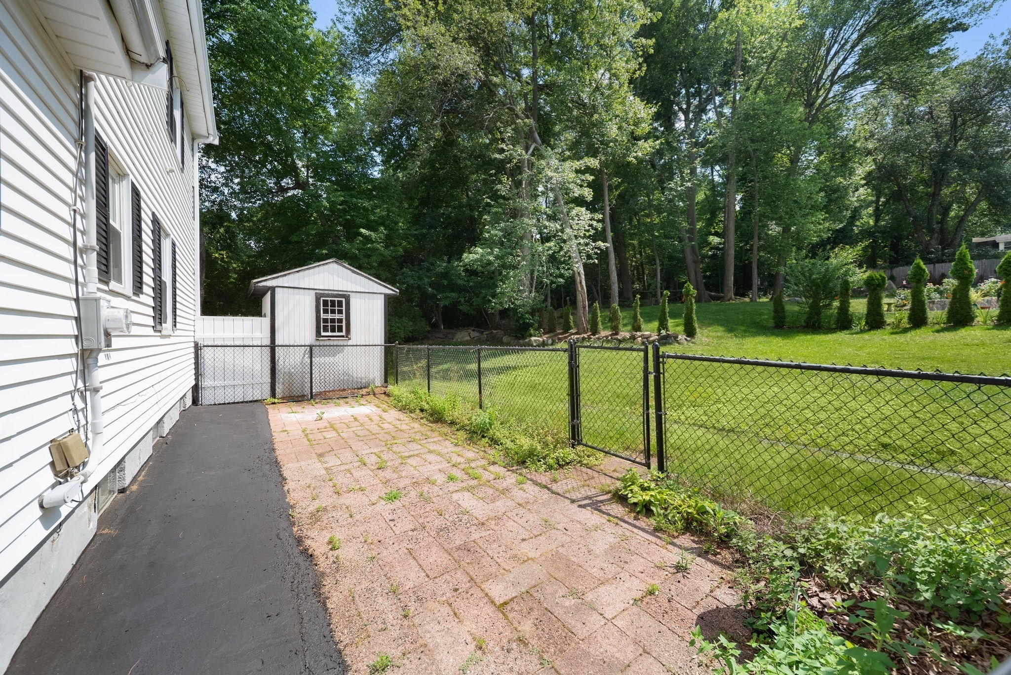 656 Bolton St, Marlborough, MA 01752 - Image 32