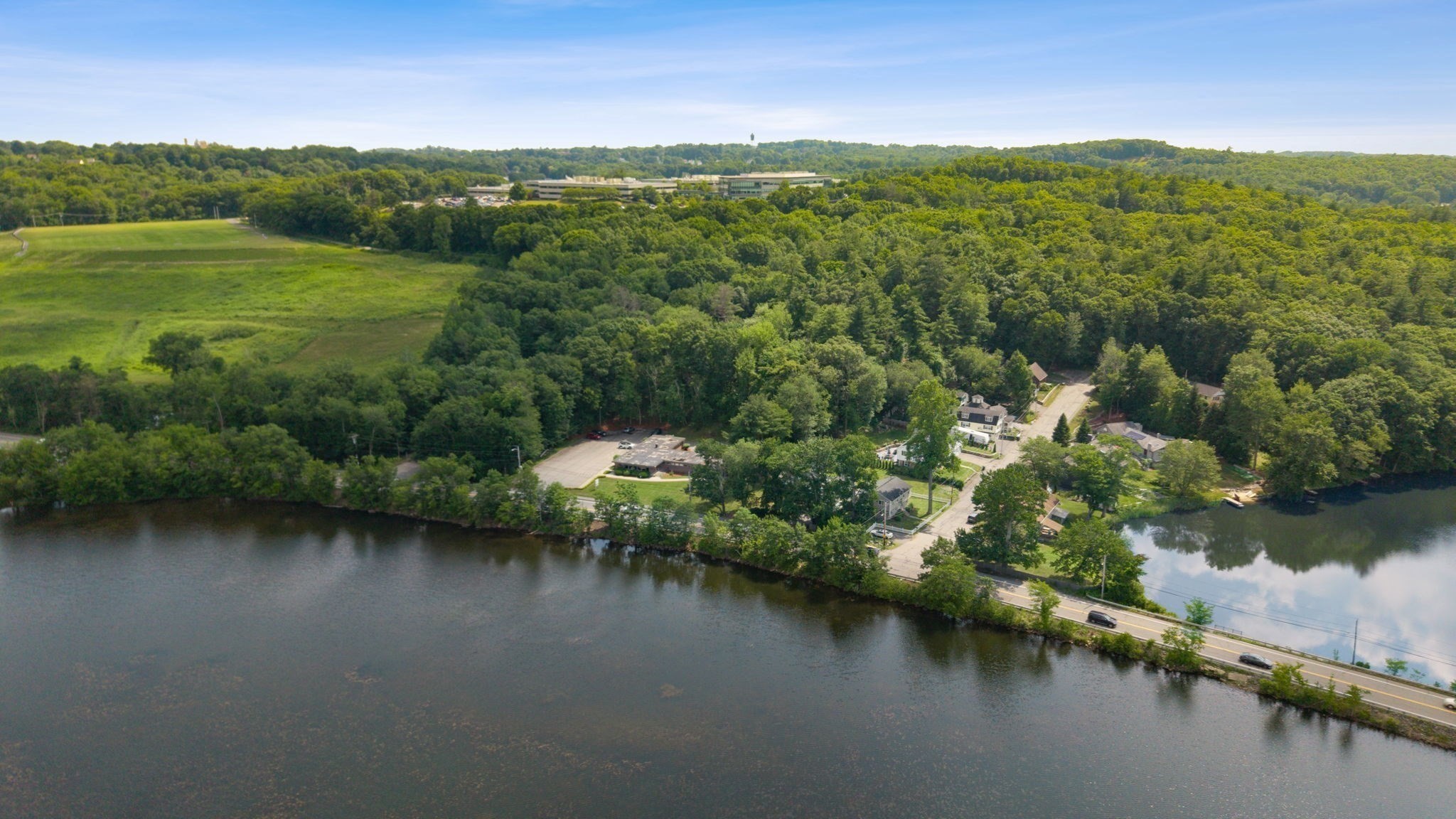 656 Bolton St, Marlborough, MA 01752 - Image 40