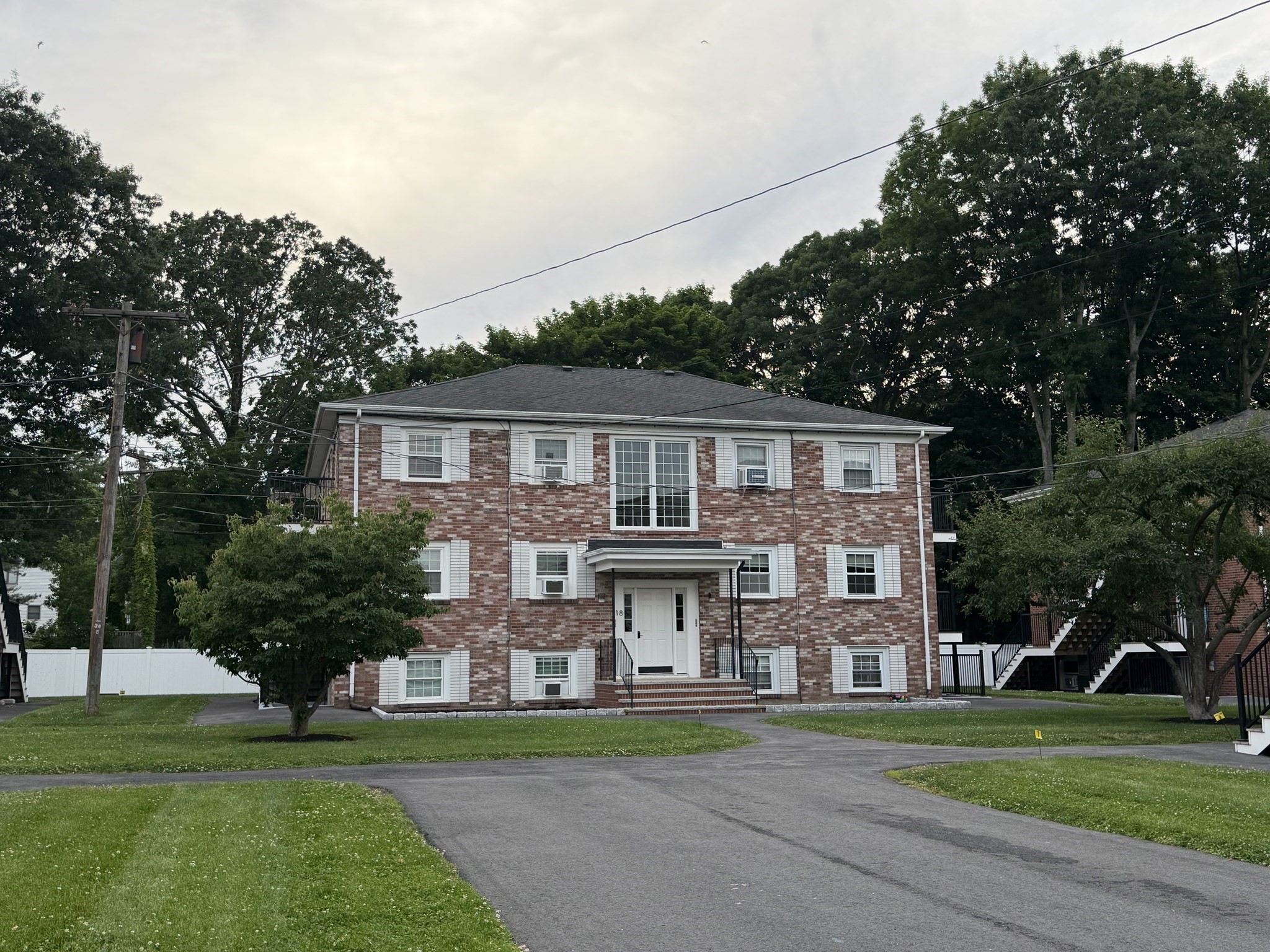 18 Austin Ct Unit E, Saugus, MA 01906