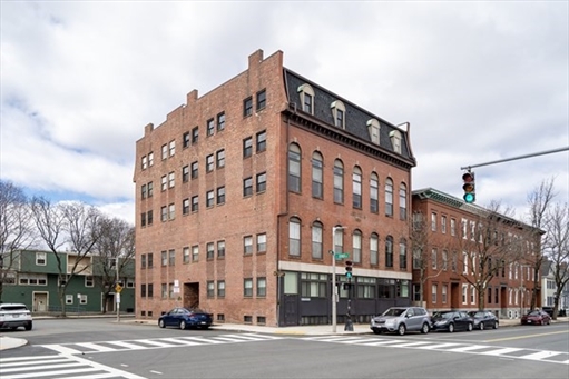 356-358 Main Street, Apt 1