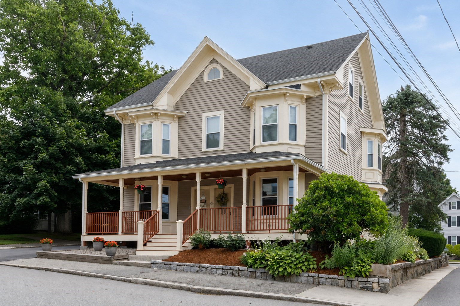 65 High St Unit 1, Woburn, MA 01801