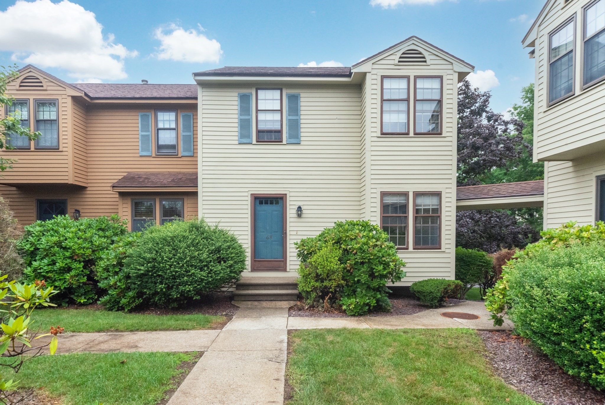 68 Apache Way Unit 68, Tewksbury, MA 01876