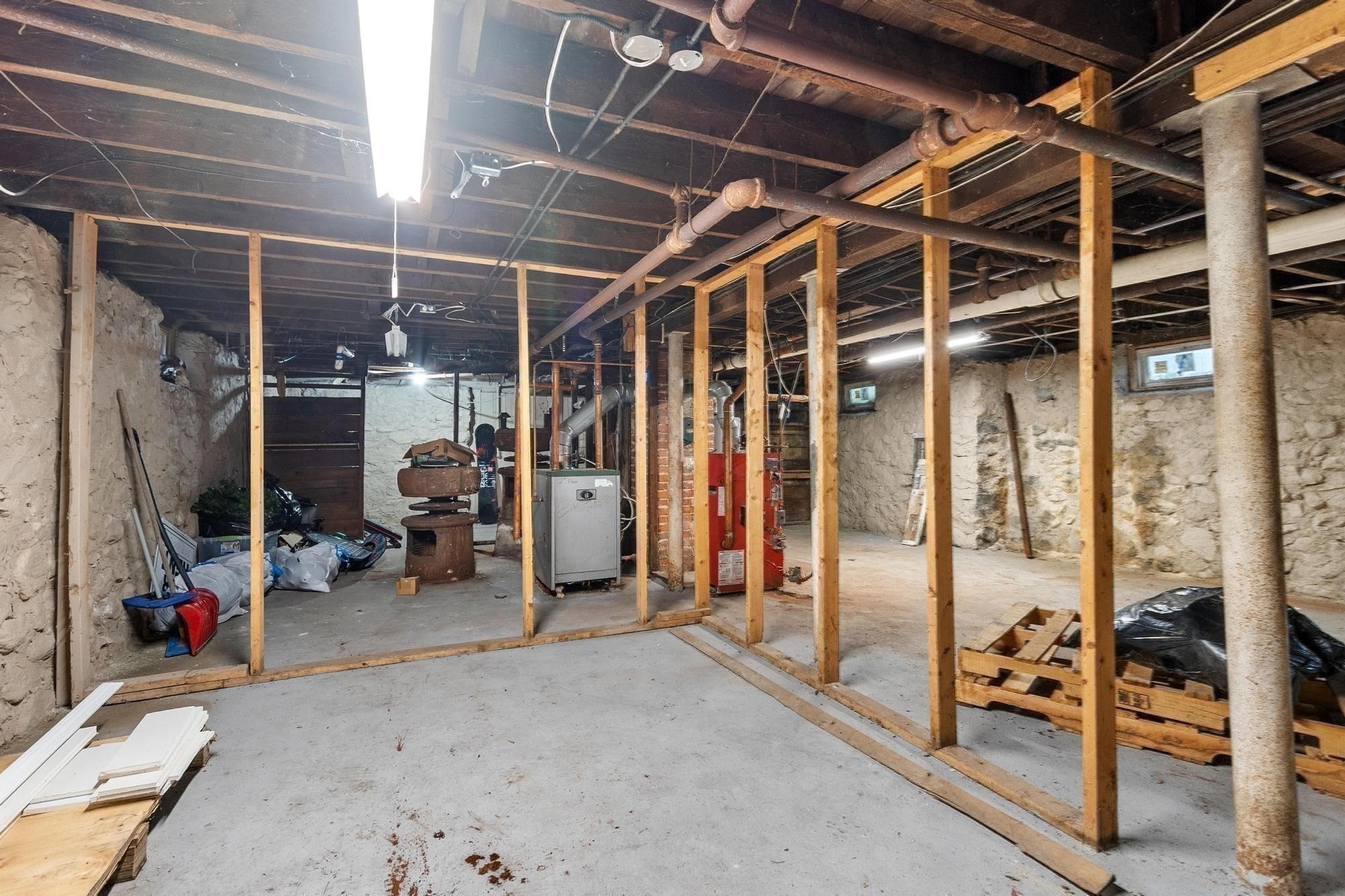 143 Highland Ave, Fitchburg, MA 01420 - Image 37
