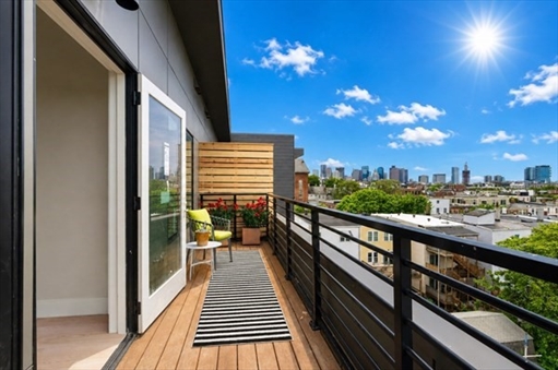 287 Maverick Street, Apt PH508
