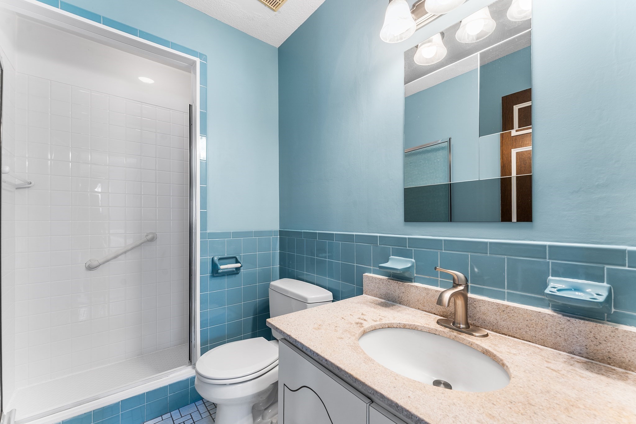 12 Royal Lake Dr Unit 8, Braintree, MA 02184 - Image 24