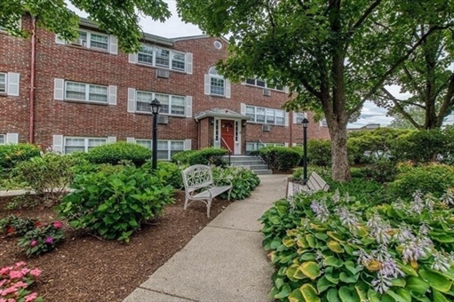 5 Cass St, Apt 2