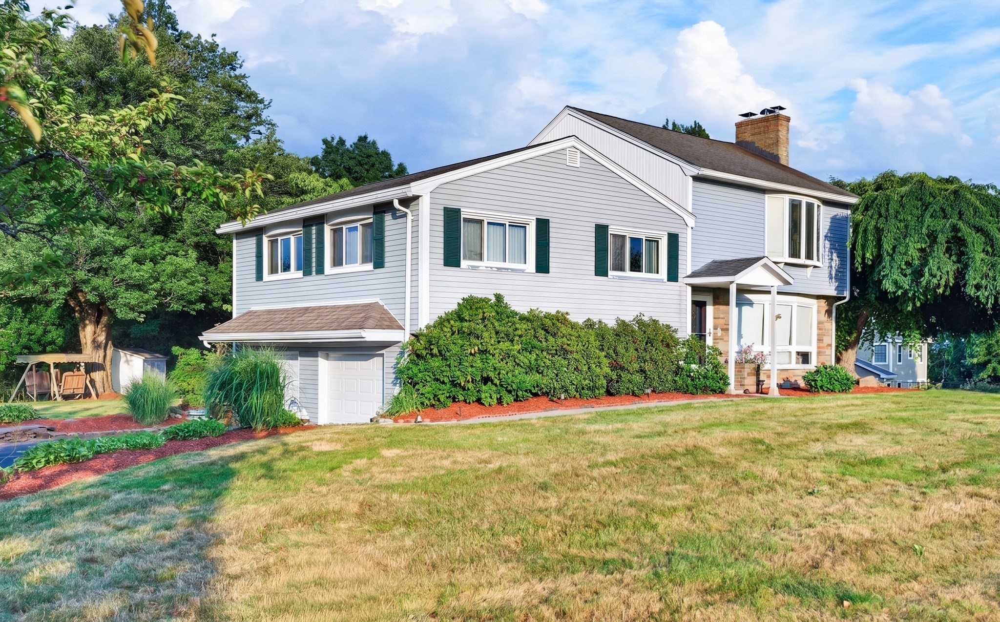 96 Sunrise Ave, Leominster, MA 01453