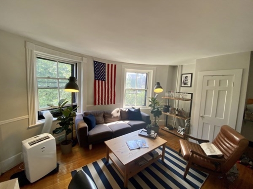 81 Mount Vernon Street, Apt 7