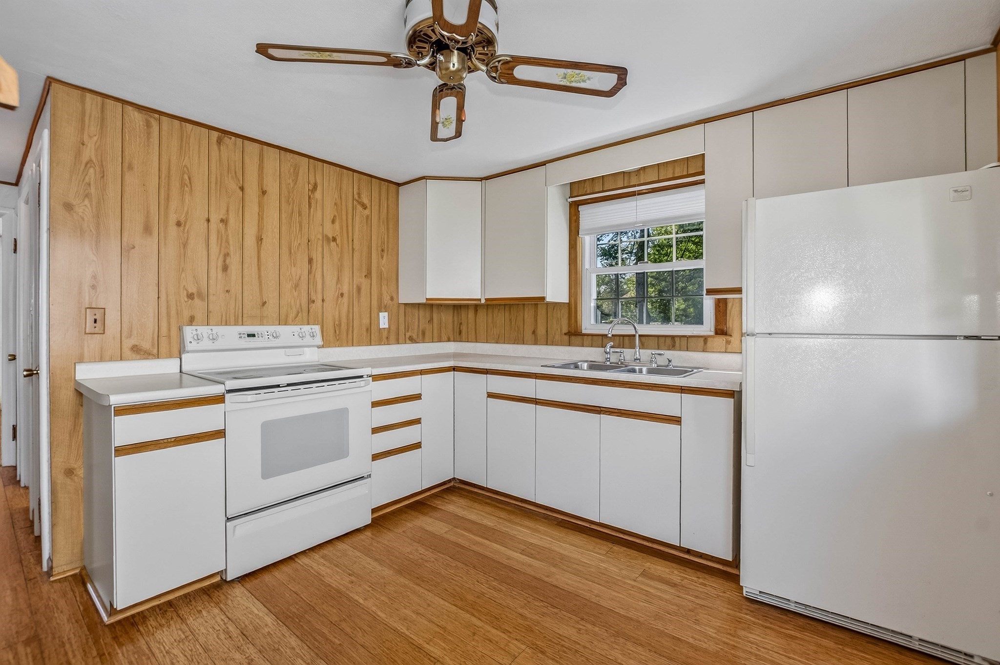 105 Crane Street, Dedham, MA 02026 - Image 6