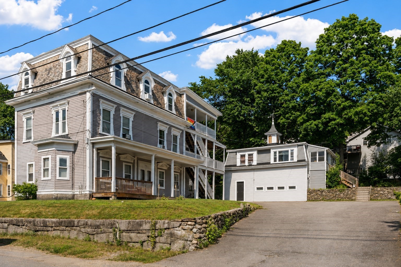 149 High St, Fitchburg, MA 01420